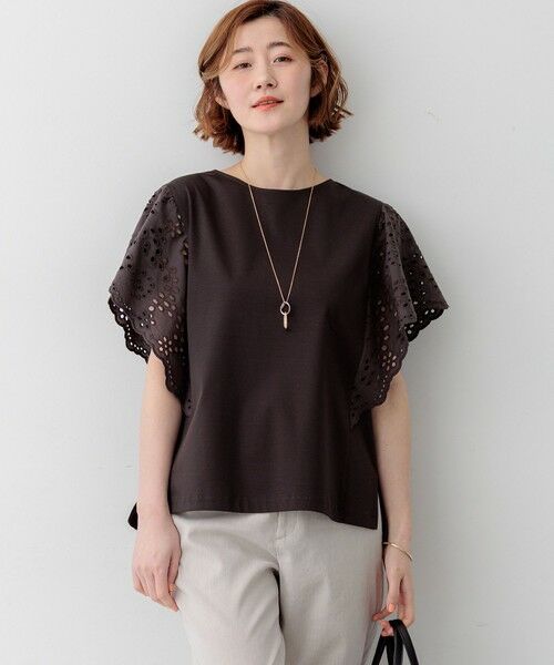 23区 / ニジュウサンク カットソー | カットワークエンブロイダリー デザインスリーブ トップス（ダークブラウン系）