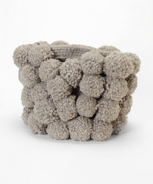 ＊＊NIMES / ニーム マフラー・ショール・スヌード・ストール | PERU KNIT ポンポンBAG S（グレー）