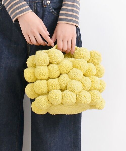 ＊＊NIMES / ニーム マフラー・ショール・スヌード・ストール | PERU KNIT ポンポンBAG S（イエロー）