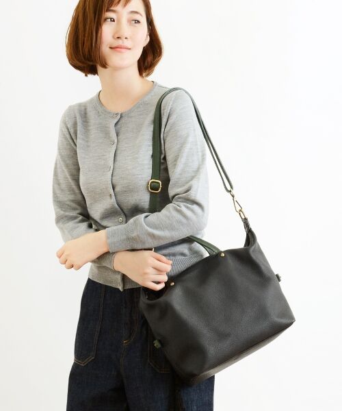 ＊＊NIMES / ニーム マフラー・ショール・スヌード・ストール | PELLETTERIA VENETA BAG（ブラック）