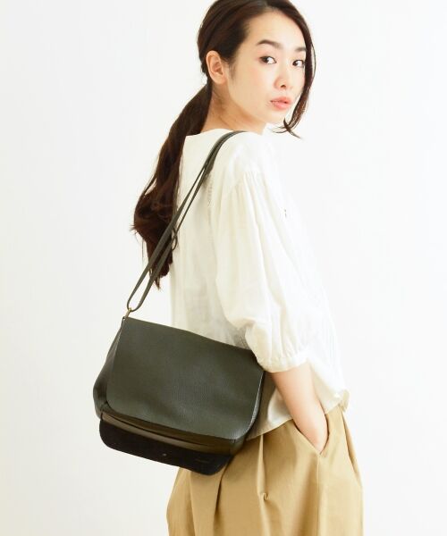 ＊＊NIMES / ニーム マフラー・ショール・スヌード・ストール | PELLETTERIA VENETA Wフラップ M（グリーン）