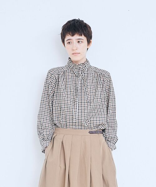 ＊＊NIMES / ニーム シャツ・ブラウス | トラッドレディのボウタイシャツ（ベージュ）