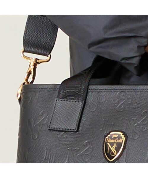 NS23 par Nissa Golf / エヌエス23・パー・ニッサゴルフ スポーツグッズ | 【本革使用】エンボス加工縦型2wayトートバッグ | 詳細3