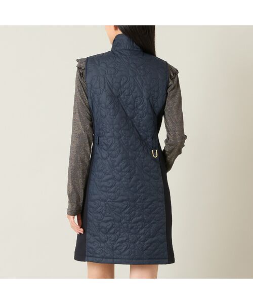 NS23 par Nissa Golf / エヌエス23・パー・ニッサゴルフ ミニ丈・ひざ丈ワンピース | 【レディース】ロゴキルティング中綿ジャンパードレス | 詳細14