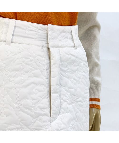 NS23 par Nissa Golf / エヌエス23・パー・ニッサゴルフ ミニ・ひざ丈スカート | 【レディース】ロゴキルティング中綿スカート | 詳細4
