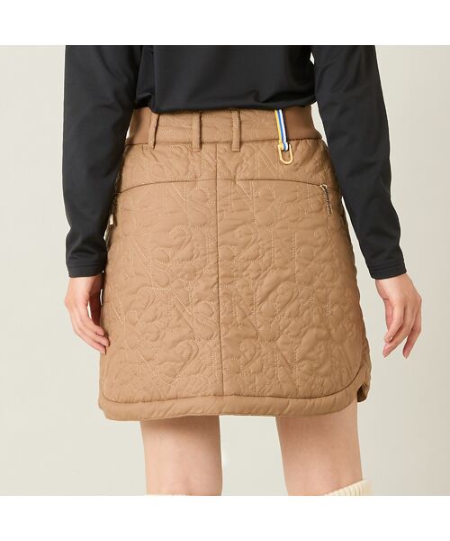 NS23 par Nissa Golf / エヌエス23・パー・ニッサゴルフ ミニ・ひざ丈スカート | 【レディース】ロゴキルティング中綿スカート | 詳細9