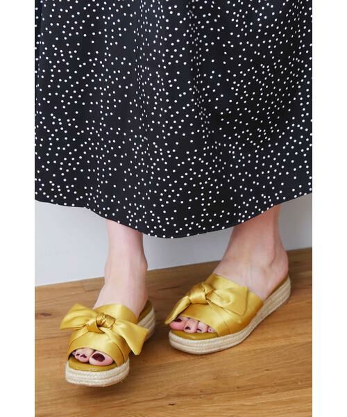 ＊＊N.Natural Beauty Basic / エヌ ナチュラルビューティーベーシック サンダル | ツイストリボンジュートサンダル（イエロー）