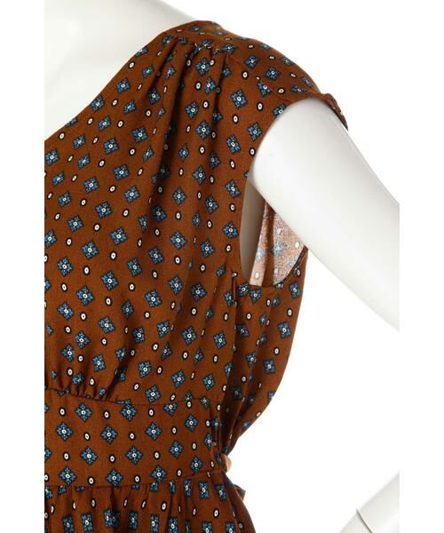 ＊＊N.Natural Beauty Basic / エヌ ナチュラルビューティーベーシック シャツ・ブラウス | ぺプラムノースリーブブラウス　総柄 | 詳細10