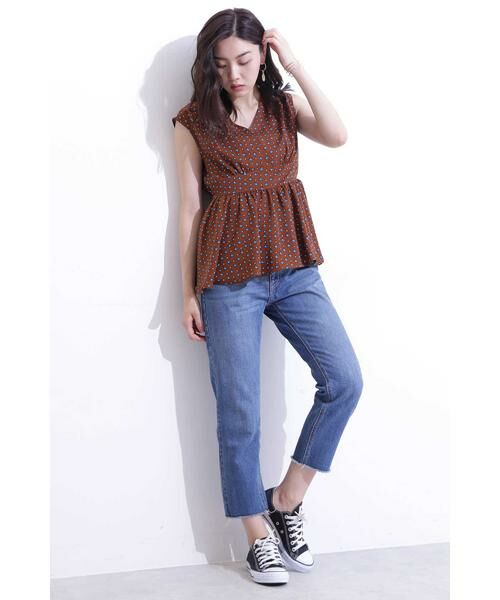 ＊＊N.Natural Beauty Basic / エヌ ナチュラルビューティーベーシック シャツ・ブラウス | ぺプラムノースリーブブラウス　総柄 | 詳細2