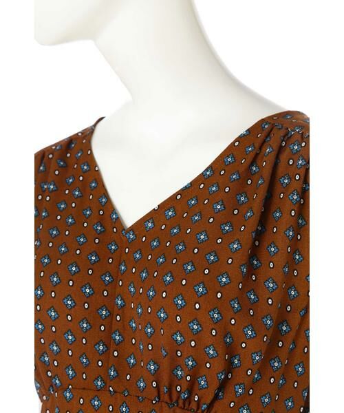 ＊＊N.Natural Beauty Basic / エヌ ナチュラルビューティーベーシック シャツ・ブラウス | ぺプラムノースリーブブラウス　総柄 | 詳細9