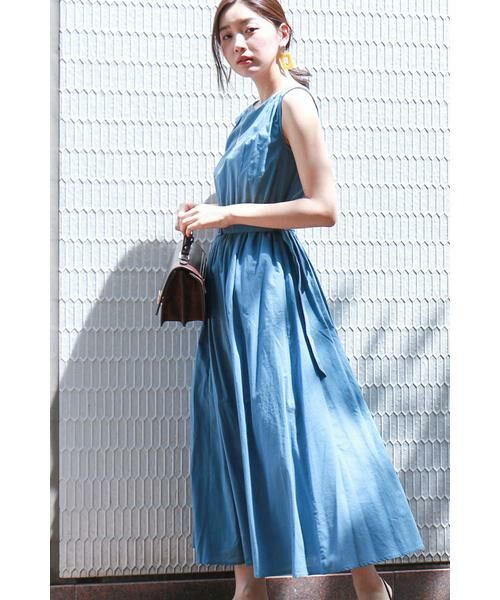 ＊＊N.Natural Beauty Basic / エヌ ナチュラルビューティーベーシック ワンピース | ベルト付リラックスマキシワンピース（ブルー）