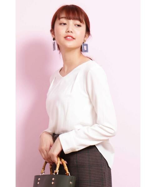 ＊＊N.Natural Beauty Basic / エヌ ナチュラルビューティーベーシック シャツ・ブラウス | タックドレープＶネックブラウス | 詳細5