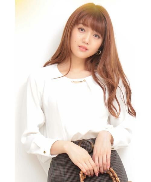 ＊＊N.Natural Beauty Basic / エヌ ナチュラルビューティーベーシック シャツ・ブラウス | パーツ付とろみ長袖ブラウス（ホワイト）