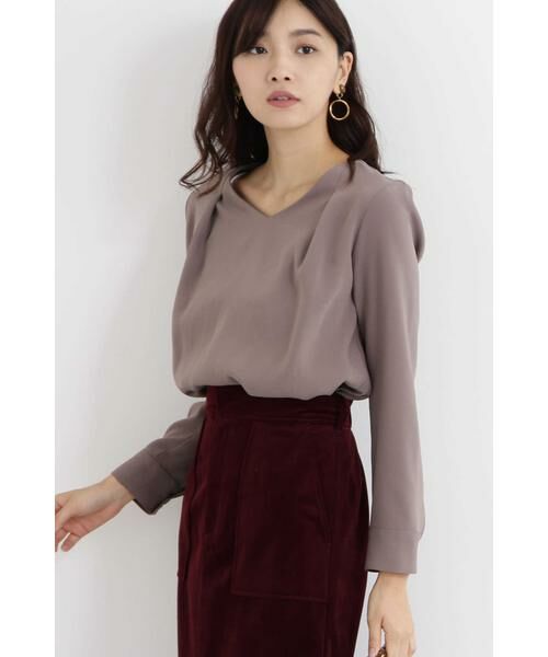 ＊＊N.Natural Beauty Basic / エヌ ナチュラルビューティーベーシック シャツ・ブラウス | タックドレープVネックブラウス（モカ）