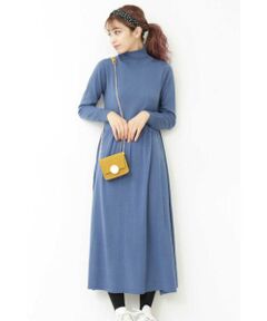 ハイネックニットマキシワンピース