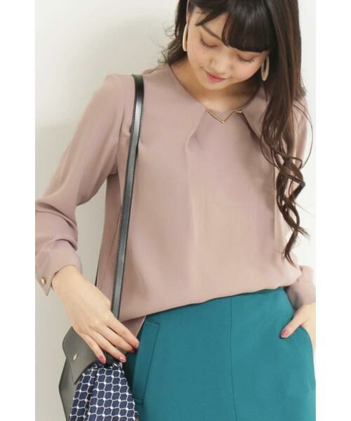 ＊＊N.Natural Beauty Basic / エヌ ナチュラルビューティーベーシック シャツ・ブラウス | Ｖネックパーツ付とろみブラウス（モカベージュ）