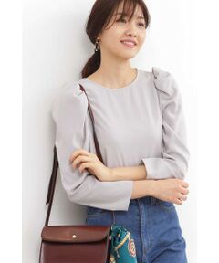 パワーショルダーブラウス