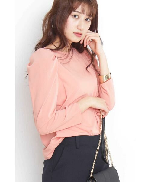 ＊＊N.Natural Beauty Basic / エヌ ナチュラルビューティーベーシック シャツ・ブラウス | パワーショルダーブラウス（コーラルピンク）