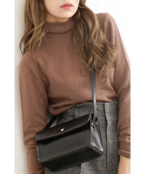 ＊＊N.Natural Beauty Basic / エヌ ナチュラルビューティーベーシック ショルダーバッグ | ラウンドクロスミニショルダーバッグ（ブラック）