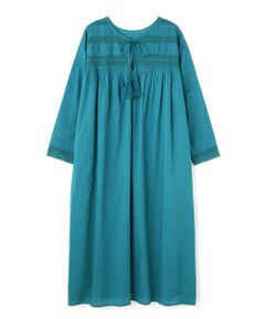 ショルダーレースワンピース