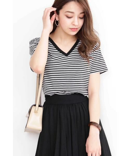 ＊＊N.Natural Beauty Basic / エヌ ナチュラルビューティーベーシック カットソー | ベーシックTシャツ Vネック（ブラック×オフボーダー1）