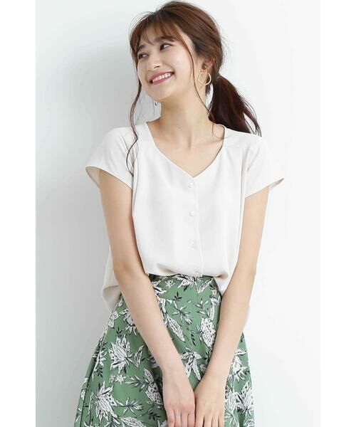 ＊＊N.Natural Beauty Basic / エヌ ナチュラルビューティーベーシック シャツ・ブラウス | ハートネックタックブラウス（オフ）