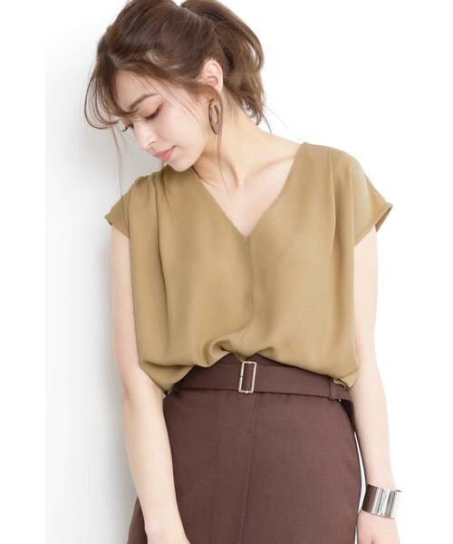 ＊＊N.Natural Beauty Basic / エヌ ナチュラルビューティーベーシック シャツ・ブラウス | タックドレープノースリーブブラウス（ベージュ）