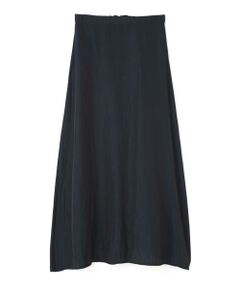 パウダーサテンマキシスカート