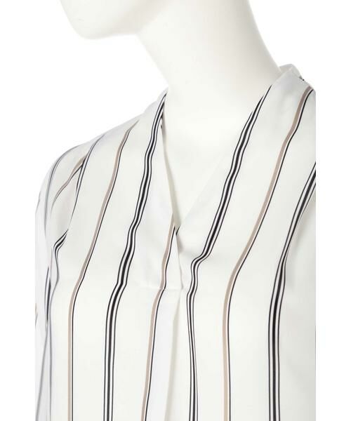 ＊＊N.Natural Beauty Basic / エヌ ナチュラルビューティーベーシック シャツ・ブラウス | ガルーダドビーシャツ Vネック | 詳細7