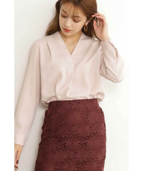 ＊＊N.Natural Beauty Basic / エヌ ナチュラルビューティーベーシック シャツ・ブラウス | ガルーダドビーシャツ Vネック（ピンク）