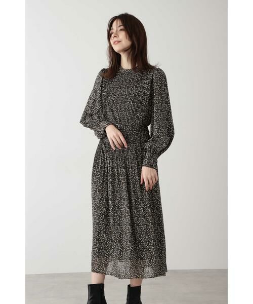 ＊＊N.Natural Beauty Basic / エヌ ナチュラルビューティーベーシック ワンピース | 小花柄プリーツワンピース（ブラックベース1）