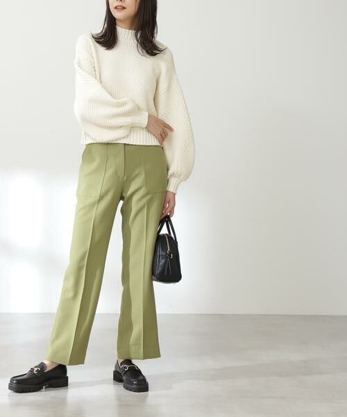 **N.Natural Beauty Basic / エヌ ナチュラルビューティーベーシック パンツ | センタープレスポケットフレアパンツ《S Size Line》(ピスタチオ)