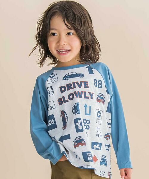 Noeil aime BeBe/ノイユ エーム べべ 車総柄配色天竺ラグラン長袖Tシャツ(80~130cm) ブルー系 100cm Noeil aime BeBe/ノイユ エーム べべ 車総柄配色天竺ラグラン長袖Tシャツ(80~130cm) ブルー系 100cm