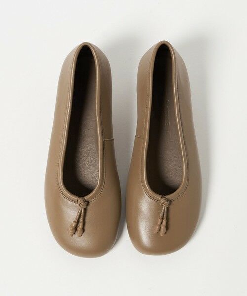 ODETTE E ODILE/オデット エ オディール オブリークバレエ フラット10↑ BEIGE 24cm ODETTE E ODILE/オデット エ オディール オブリークバレエ フラット10↑ BEIGE 24cm