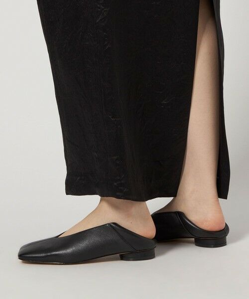 ODETTE E ODILE / オデット エ オディール フラットシューズ | オブリークスクエアトゥフラット15↓↑ | 詳細16