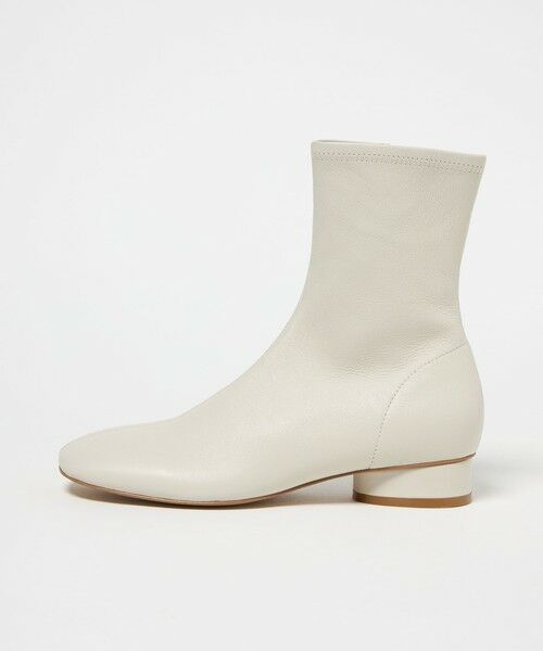 ODETTE E ODILE/オデット エ オディール ソフトストレッチ ショートブーツ25↑ OFF WHITE 24.5cm ODETTE E ODILE/オデット エ オディール ソフトストレッチ ショートブーツ25↑ OFF WHITE 24.5cm