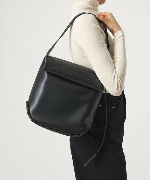 ODETTE E ODILE / オデット エ オディール ショルダーバッグ | ＜ADD CULUMN＞ ROLLA HOBO STITCH（BLACK）