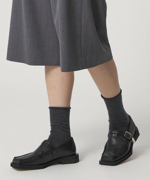 ODETTE E ODILE / オデット エ オディール フラットシューズ | ボクシーTストラップ フラット30↑ | 詳細3