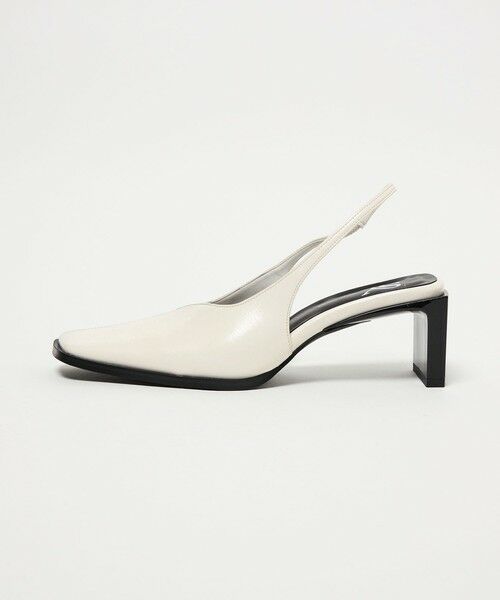 ODETTE E ODILE / オデット エ オディール パンプス | ＜SY＞ スクエアエッジヒールバックベルト パンプス55↑（OFF WHITE）