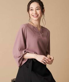 【洗濯機で洗える】【ロングシーズン対応】カフリンクス付きキーネックチュニックブラウス