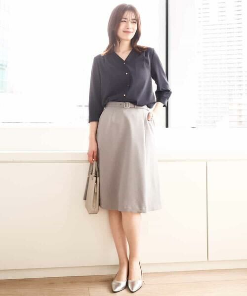 OFUON / オフオン シャツ・ブラウス | サテンジョーゼットVネックブラウス/洗える/WEB限定サイズあり | 詳細2