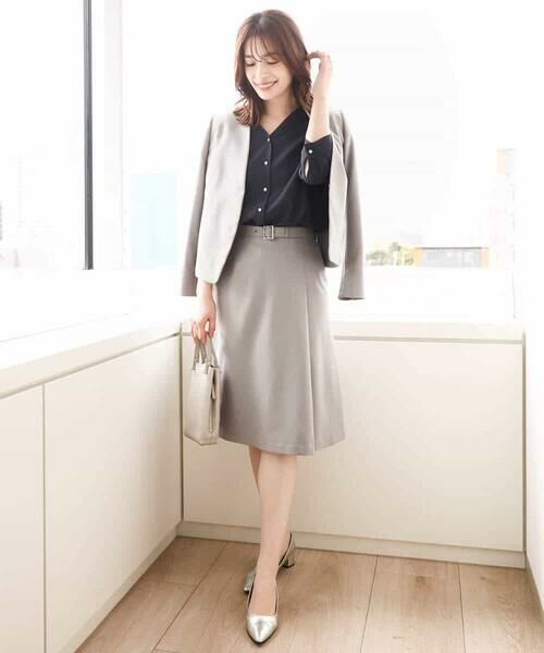 OFUON / オフオン シャツ・ブラウス | サテンジョーゼットVネックブラウス/洗える/WEB限定サイズあり | 詳細6