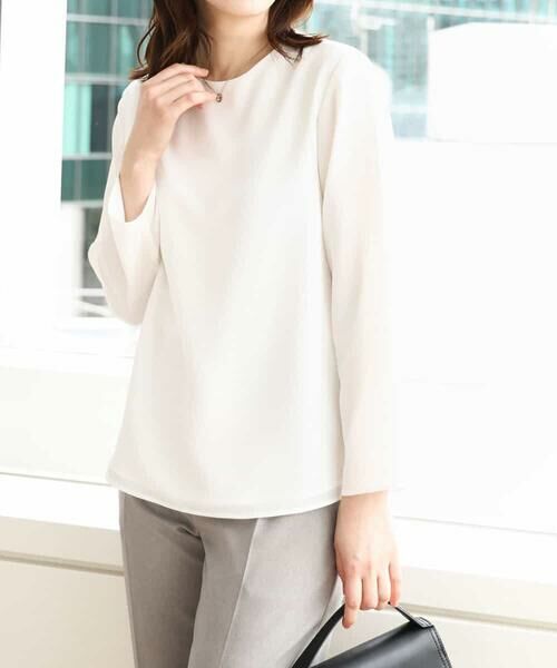 OFUON/オフオン クルーネック長袖ブラウス/洗える/WEB限定サイズあり ホワイト L OFUON/オフオン クルーネック長袖ブラウス/洗える/WEB限定サイズあり ホワイト L