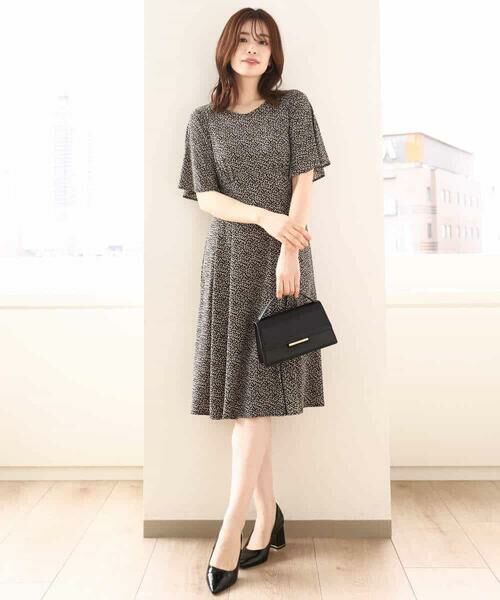 OFUON / オフオン ロング・マキシ丈ワンピース | フレアスリーブ小花柄ワンピース/洗える/WEB限定サイズあり | 詳細5