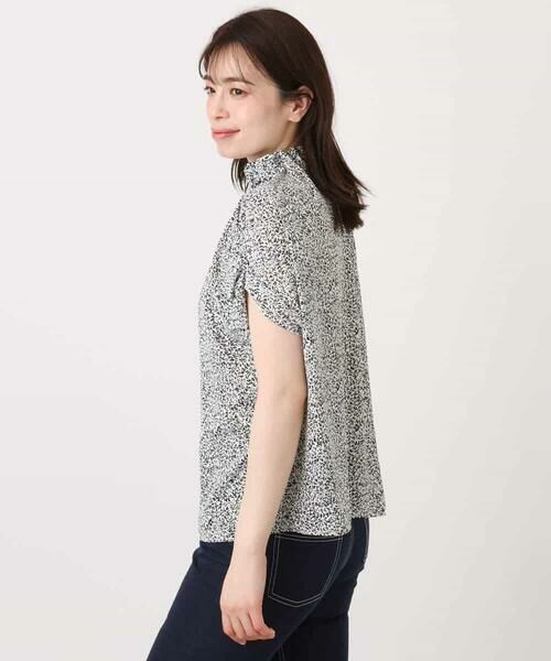 OFUON / オフオン シャツ・ブラウス | モノトーンリーフ柄ブラウス/洗える/WEB限定サイズあり | 詳細15