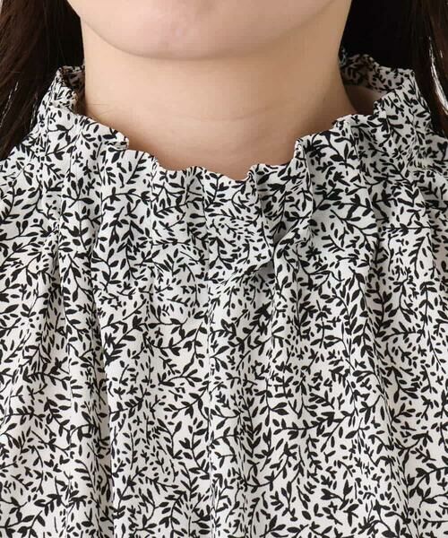 OFUON / オフオン シャツ・ブラウス | モノトーンリーフ柄ブラウス/洗える/WEB限定サイズあり | 詳細17