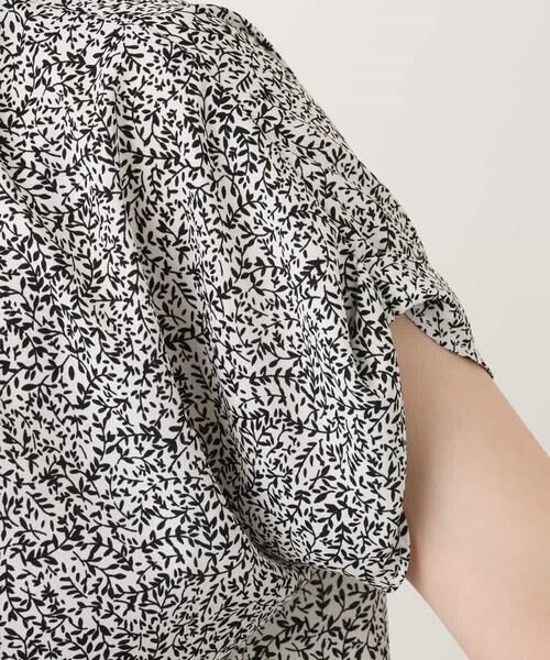 OFUON / オフオン シャツ・ブラウス | モノトーンリーフ柄ブラウス/洗える/WEB限定サイズあり | 詳細19