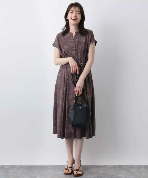 OFUON / オフオン ロング・マキシ丈ワンピース | ラインフラワープリントワンピース/洗える/WEB限定サイズあり | 詳細3