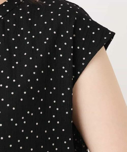 OFUON / オフオン ロング・マキシ丈ワンピース | ドット柄シアーサッカーワンピース/洗える/WEB限定 | 詳細10