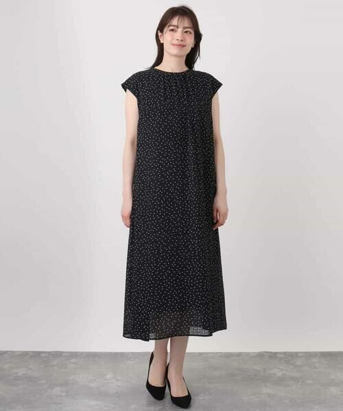 OFUON / オフオン ロング・マキシ丈ワンピース | ドット柄シアーサッカーワンピース/洗える/WEB限定 | 詳細5